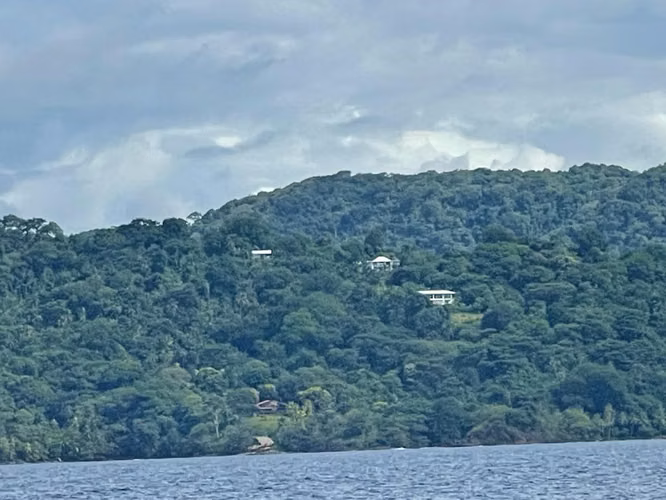 Se vende terreno  ubicado en el caribe panameño-Colón - Imagen 12
