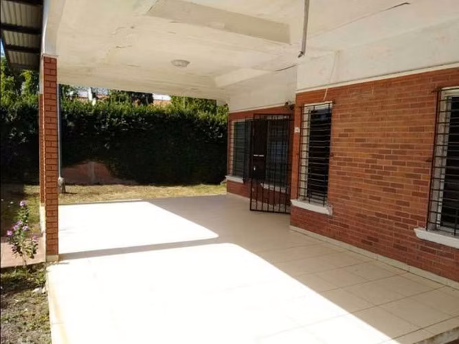 Venta de Casa en La Chorrera, Barrio Colón, 178m2 de construcción y 1,000m2 de terreno