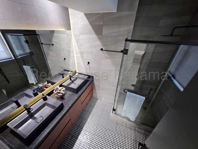 Venta de Apartamento de 111 m2 en PH Victory Sport, Coco del Mar 25-7018GG