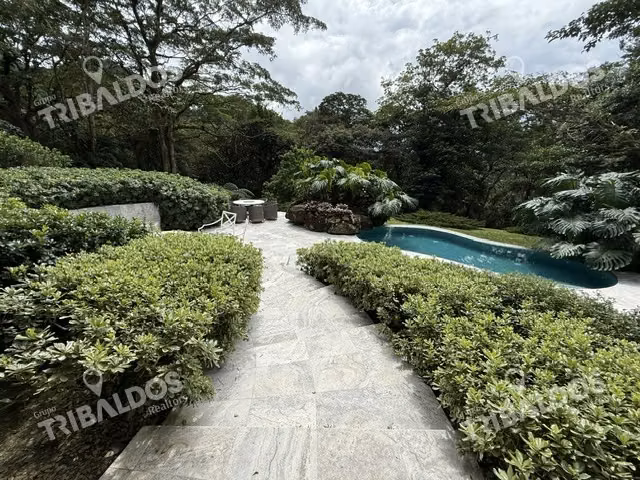 VENTA DE CASA EN EL VALLE, ANTÓN