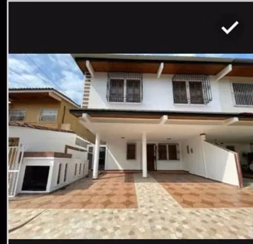 Melissa Foster Luxury Vende Hermosa Casa en Bethania MF879 - Imagen 3