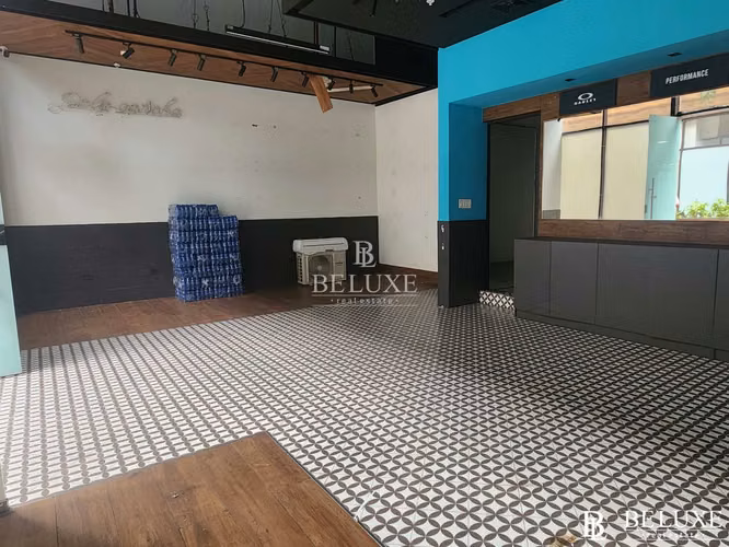 ALQUILER LOCAL COMERCIAL EN SANTA MARIA (20) - Imagen 2