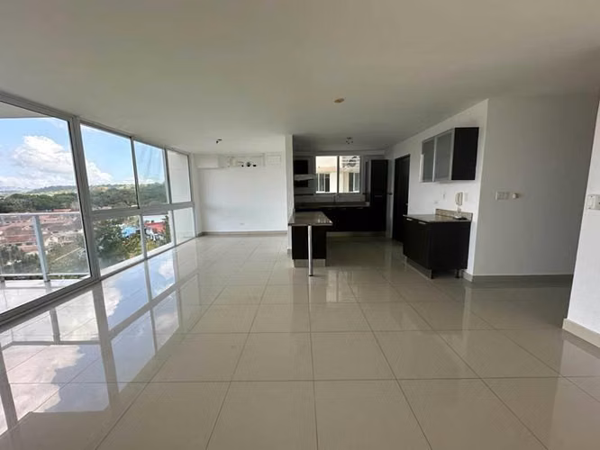 Melissa Foster Luxury Vende Apartamento en Ph Pine Hill, Ancon MF1219