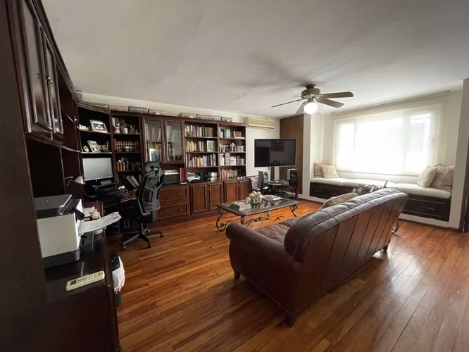 SE VENDE CASA EN OBARRIO