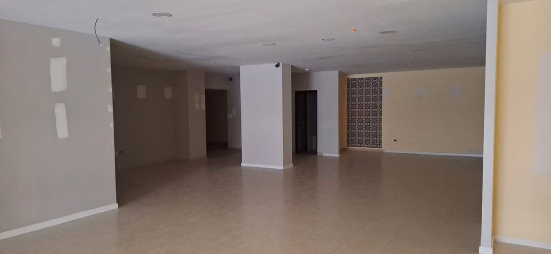 local en el cangrejo,exelente ubicacion 214 metros - Imagen 17