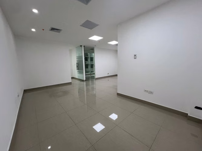 Oficina disponible en alquiler - Obarrio Ph Atrium
