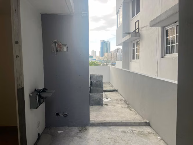 Banco vende apartamento en P.H. Zaphiro (d) - Imagen 11
