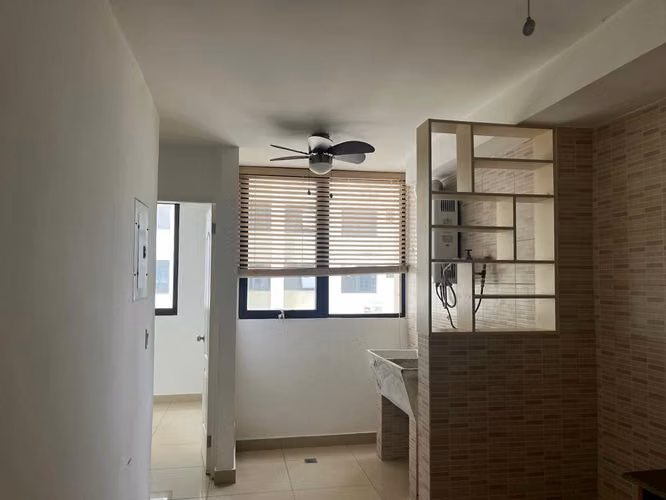 Banco Vende apartamento en PH San Francisco Bay - Imagen 6