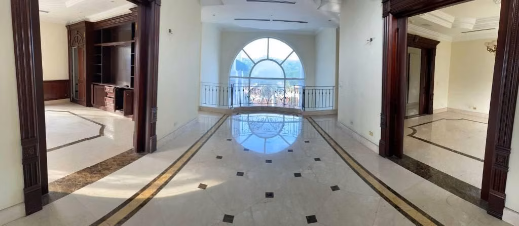 VENTA DE CASA EN URBANIZACIÓN DOS MARES