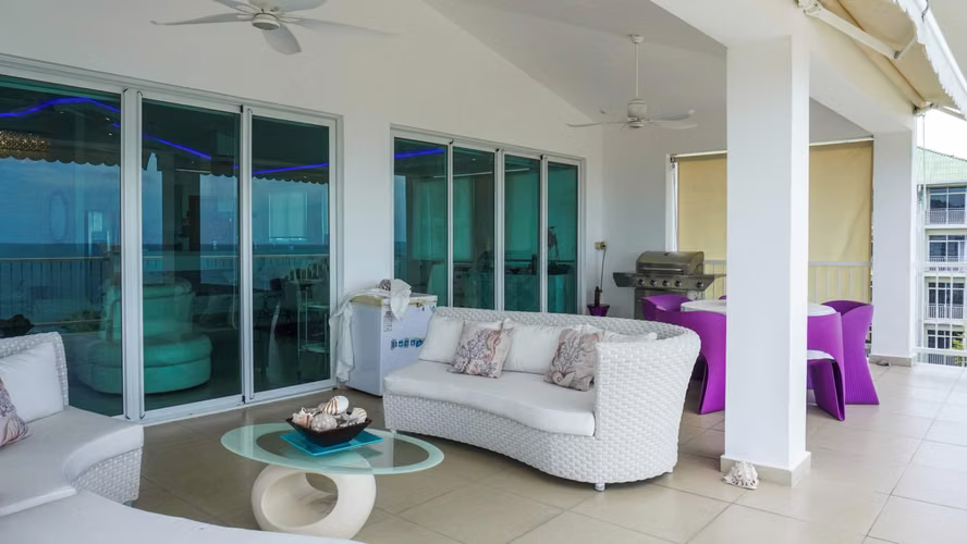 Apartamento Frente al Mar en Bijao en Venta