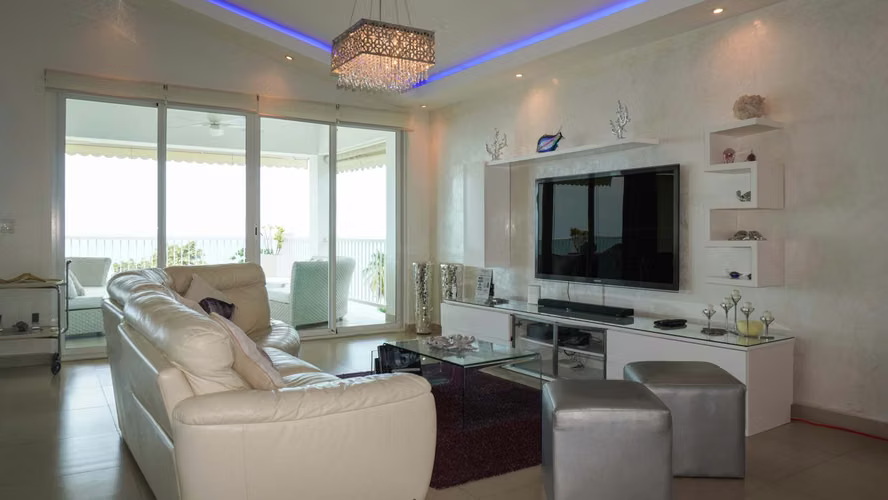 Apartamento Frente al Mar en Bijao en Venta