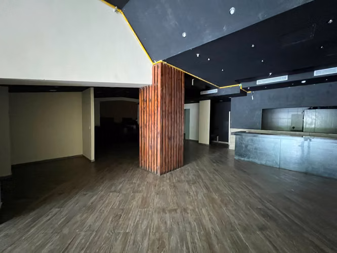 Alquiler de Local Comercial en Costa del Este, Plaza Boulevard del Este, 352m2