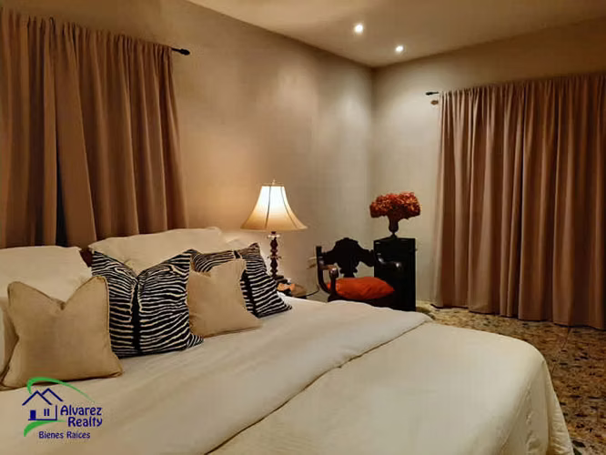 ID# F-0146 Finca con casa en venta