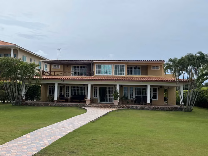 Venta de Casa Frente al Mar en Punta Chame