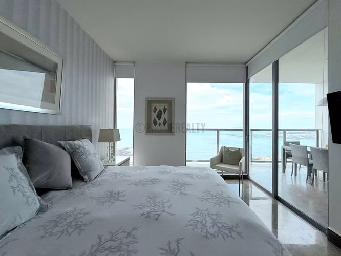 Espectacular apartamento modelo J en el Yoo Panama para la venta