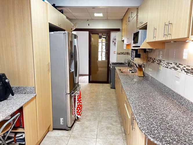 Vendo amplia y espectacular casa en Chitré