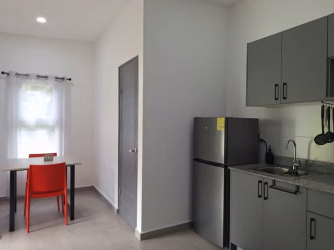 Venta de Propiedad Airbnb en Cabuya con 4 Apartamentos y Potencial de Expansión