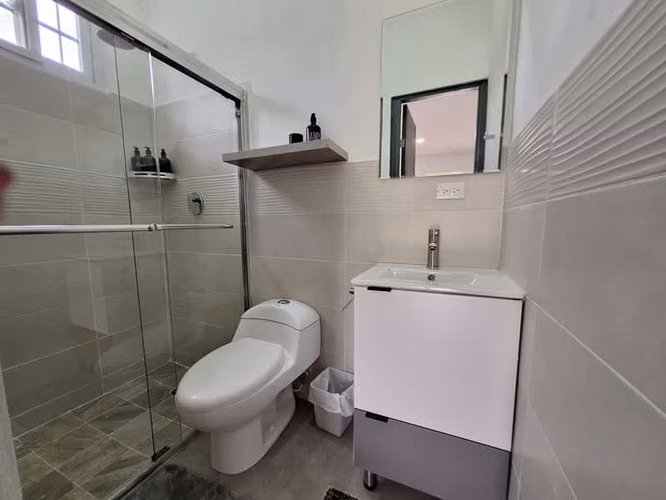 Venta de Propiedad Airbnb en Cabuya con 4 Apartamentos y Potencial de Expansión