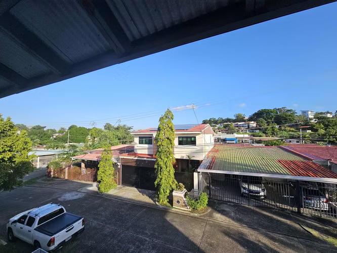 VENTA CASA RESIDENCIAL EL BOSQUE - TUMBA MUERTO