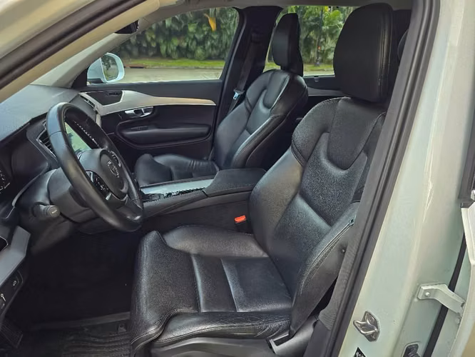 VOLVO XC90 T5 AWD 2019