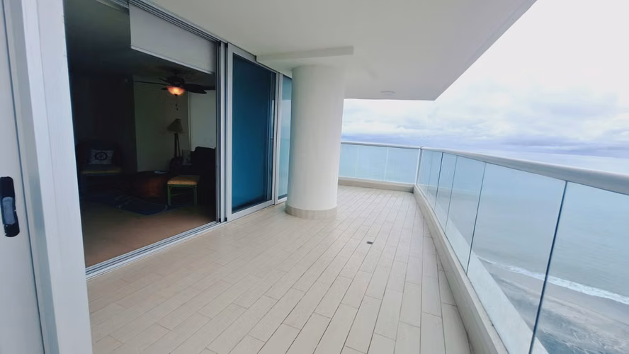 APARTAMENTO DE PLAYA PH BAHIA RESORT NUEVA GORGONA