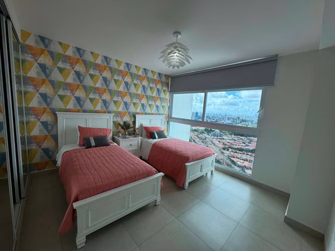 Melissa Foster Luxury Vende Apartamento en Ph Country Heights, Condado del Rey MF1282 - Imagen 13