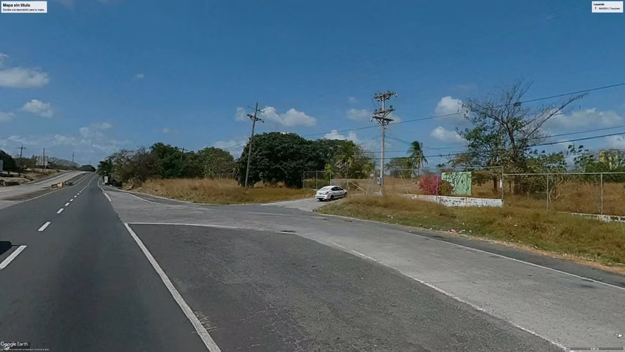 Venta Terreno Uso Mixto sobre la Interamericana