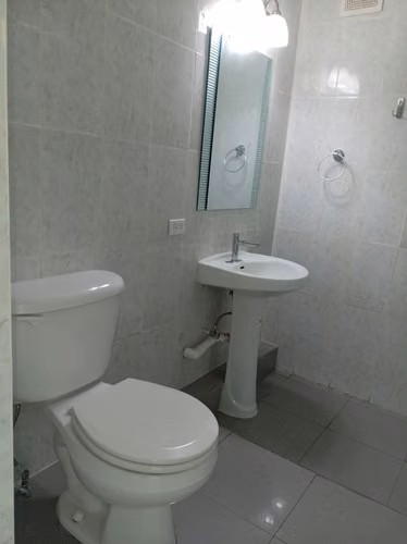SE ALQUILA OFICINA EN MARBELLA Y AREA BANCARIA, 80 mt,  CANON DE B/850.00