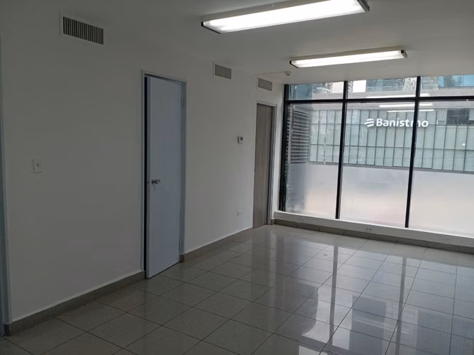 SE ALQUILA OFICINA EN MARBELLA Y AREA BANCARIA, 80 mt,  CANON DE B/850.00