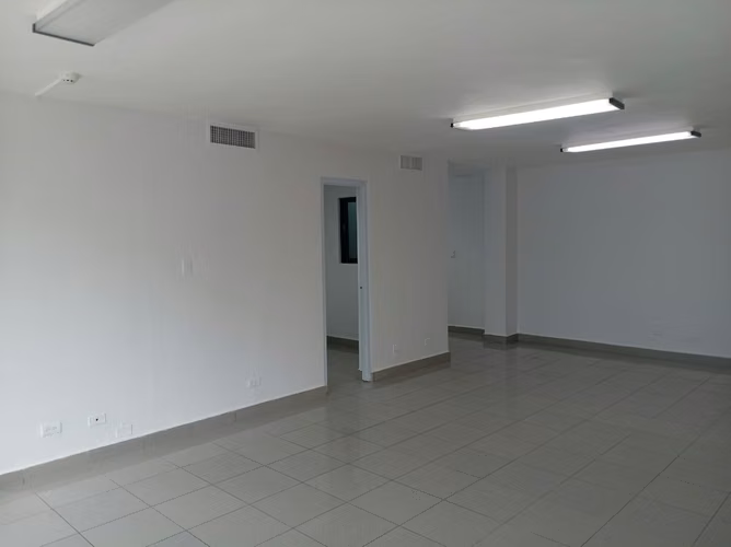 SE ALQUILA OFICINA EN MARBELLA Y AREA BANCARIA, 80 mt,  CANON DE B/850.00