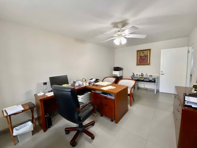 Venta de Duplex Comercial en Obarrio - Imagen 7
