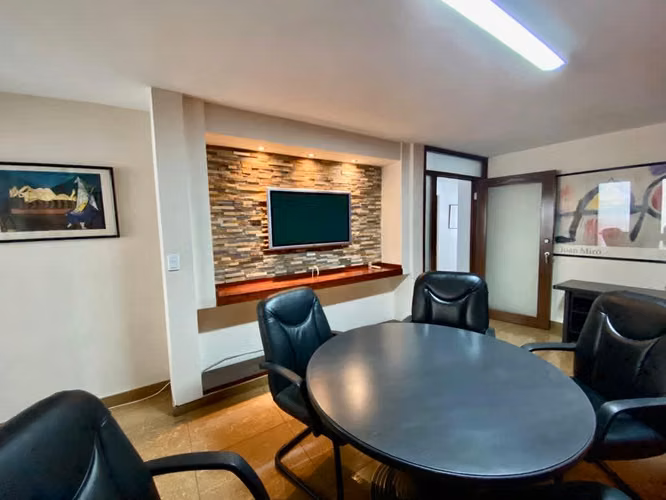 Venta de Duplex Comercial en Obarrio - Imagen 2