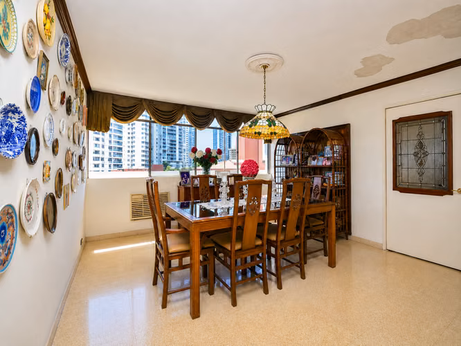 Torre Alamar, Paitilla | 270 m² · Vista al Mar y Parque – $380,000
