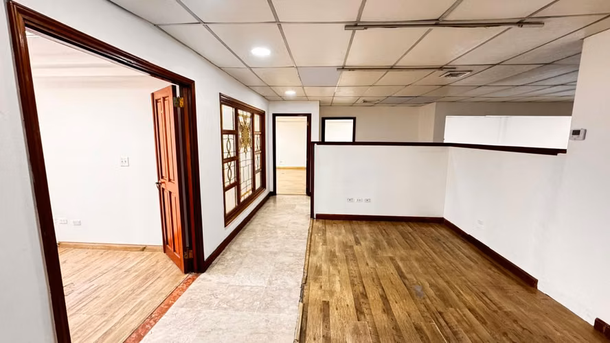 Vendo Local Comercial u oficina en Marbella