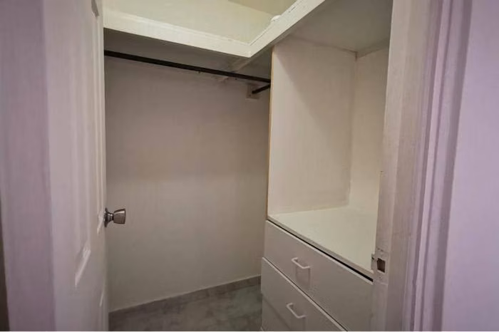 OPORTUNIDAD ÚNICA EN PUNTA PAITILLA VENTA DE AMPLIO APARTAMENTO 220k - REBAJADO!