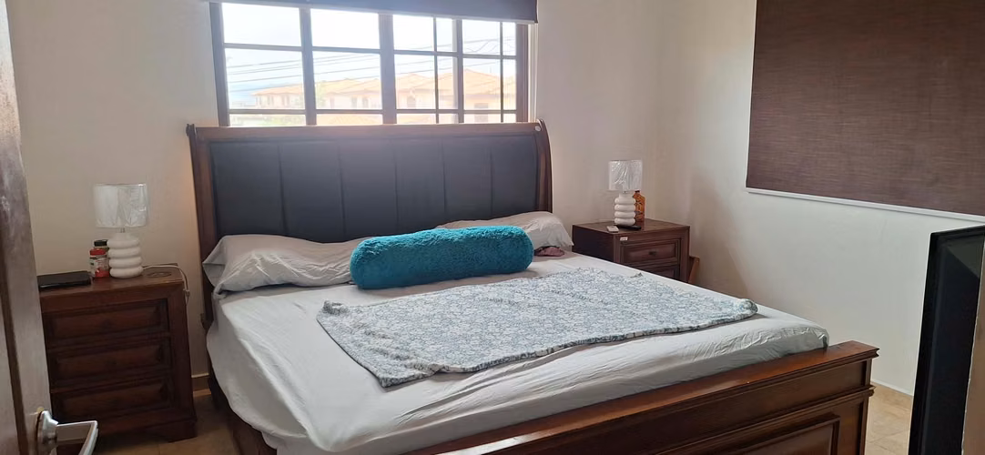 CASA EN VENTA EN EL SECTOR DE LOS LAGOS - LAS CUMBRES - Imagen 10