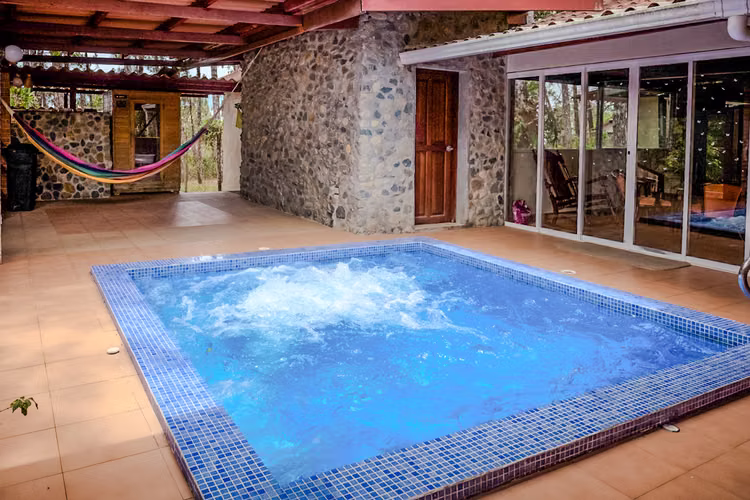 Venta casa de montaña en Altos de Cerro Azul
