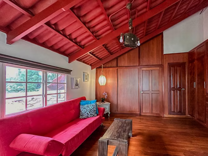 Venta casa de montaña en Altos de Cerro Azul