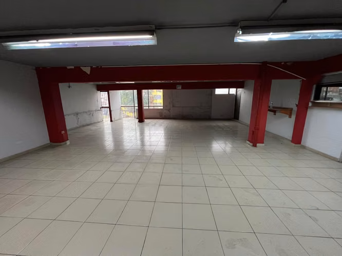 VIA ESPAÑA CALIDONIA EDIFICIO EN VENTA