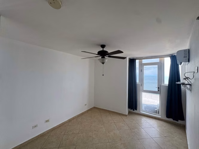 AV BALBOA | SE VENDE | 60M2 | 1 REC | 1 BAÑO | 1 PARKING | DEPOSITO | VISTA 180°