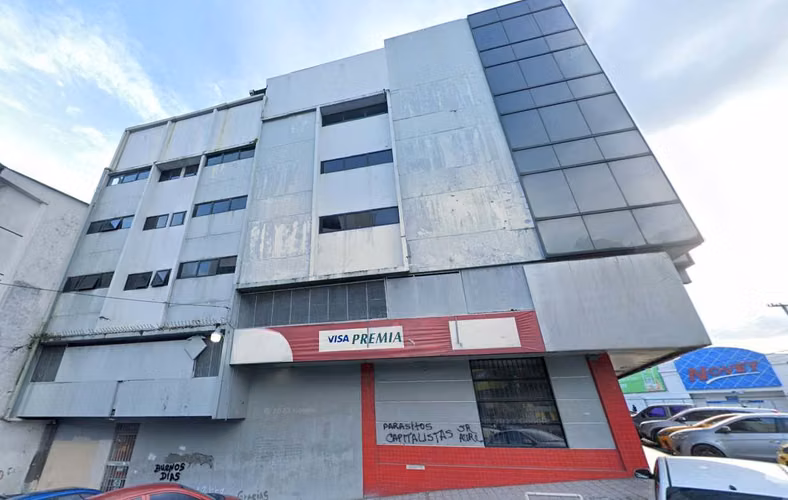 Venta de Edificio Comercial en Calidonia, 3,330m2 de construcción