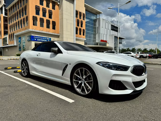 BMW M850i 2020 xDrive Cabriolet COMO NUEVO