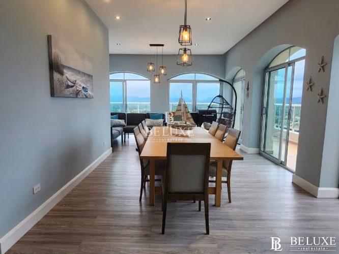 FOR SALE LUXURY APARTMENT IN CORONADO, GOLF CLUB (14)