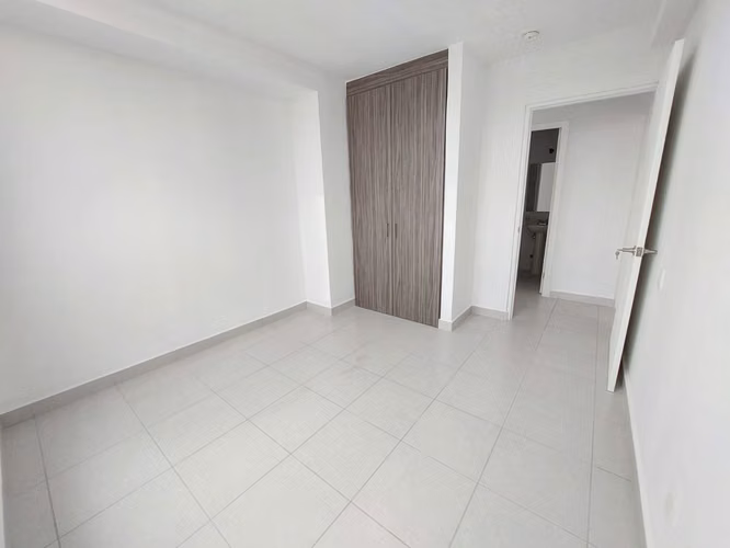Parque Lefevre, Apartamento en PH SOLOK.