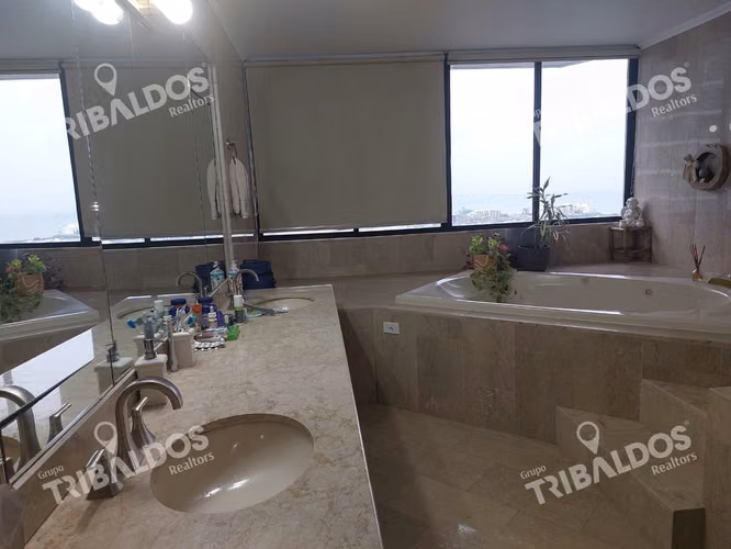 Venta de Penthouse de dos Pisos en Paitilla - Imagen 19
