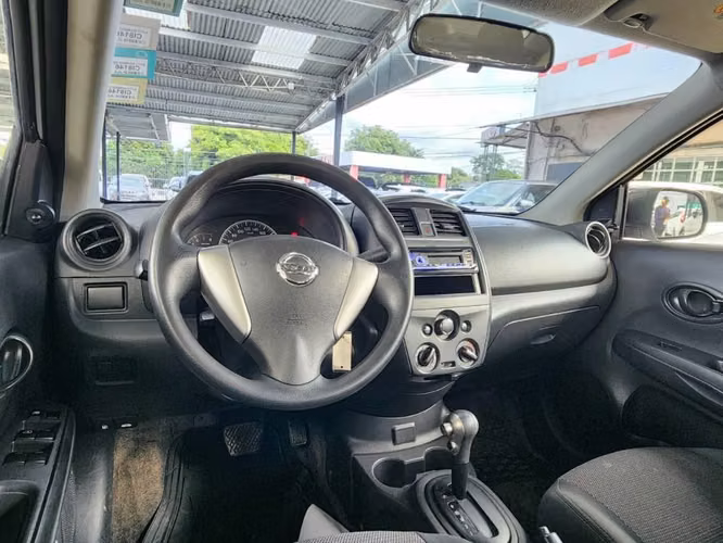 Nissan Versa 2019 - Imagen 8