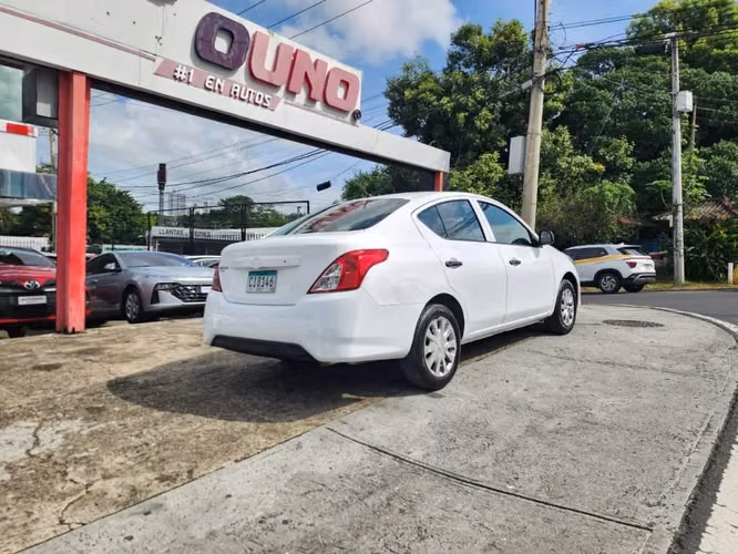 Nissan Versa 2019 - Imagen 5