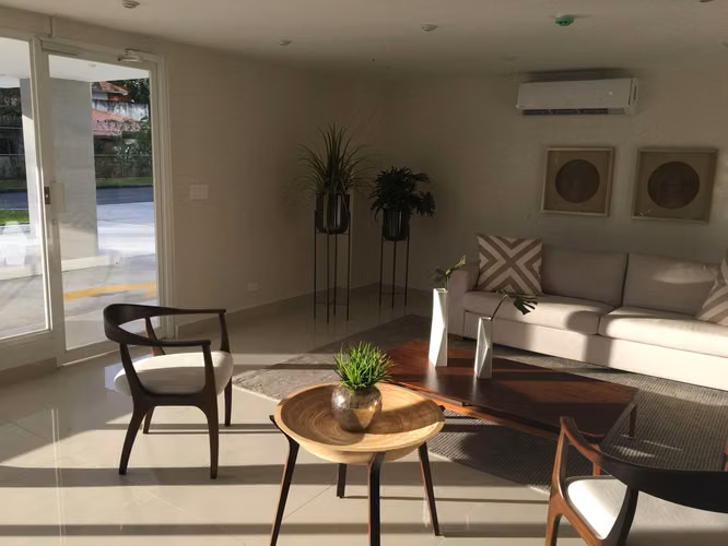Venta de Apartamento de 152 m2 en PH Forest Gate, Albrook 25-152GG