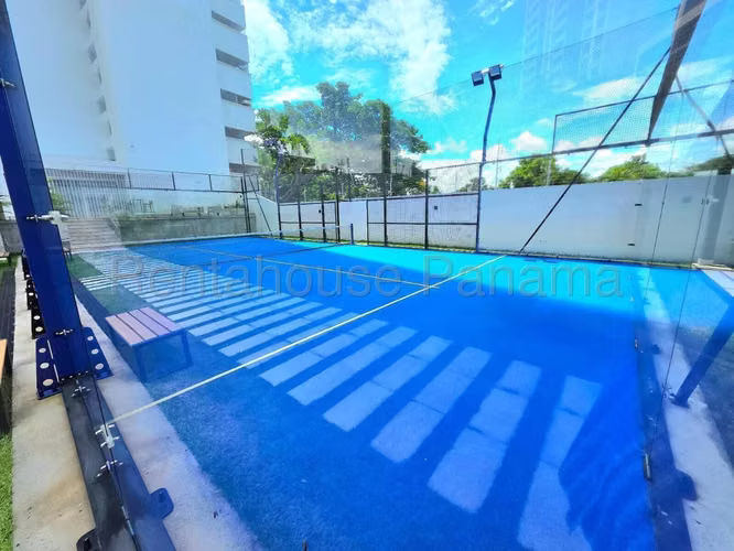 Venta de Apartamento de 185 m2 en PH Bahía del Golf, Altos del Golf 24-77GG