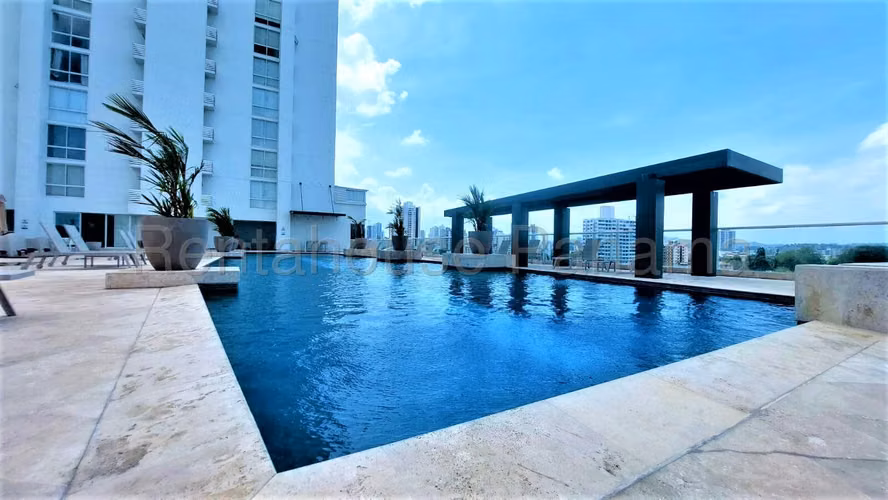 Venta de Apartamento de 185 m2 en PH Bahía del Golf, Altos del Golf 24-77GG
